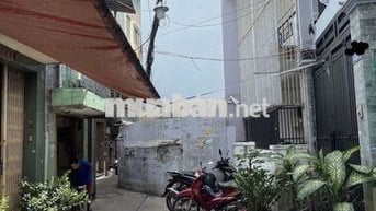 BÁN NHÀ HẺM BÊN CẠNH CHỢ NHẬT TẢO NGUYỄN TRI PHƯƠNG QUẬN 10
