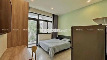 Cho thuê căn hộ quận 3 Lê Văn Sỹ full nội thất ban công thoáng mát