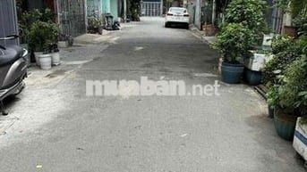 Nhà Hương Lộ 2, 64m2, 4x16m, 2 tầng, 3 PN, HXH, giá 5 tỷ