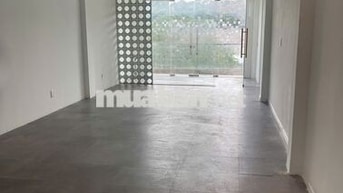 Cho thuê nhà MT dt 4,2x18m, Lê Thánh Tôn, Bến Nghé, Q1, 153 triệu