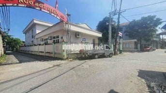 Bán đất Gia Lâm, gần trường Học Viện Toà Án. Đường oto, thông tứ phía.