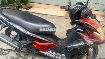 xe yamaha nouvo 5 xang phun Fi nhųt doi 2015