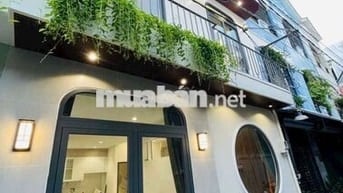 nhà phố q7, đường huỳnh tấn phát. xách vali vào ở ngay. nhà đẹp mê ly