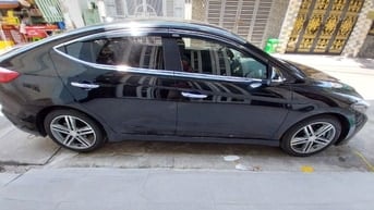 Bán xe Elantra 2019 turbo sport phiên bản cao cấp nhất, chính chủ