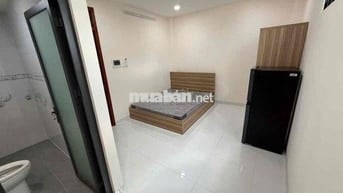 Cho thuê căn hộ Studio Cửa sổ Q4 gần ĐH Luật, ĐH Nguyễn Tất Thành