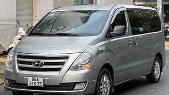 Hyundai Grand Starex 9 chỗ 2017 - 141000 km
