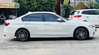 BMW 3 Series 2013 320i - 120 km