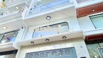 CỰC HOT!! NHÀ MỚI 22B Đường số 4 Hà Đô, Quận 10 - 5 tầng 8 phòng 5wc