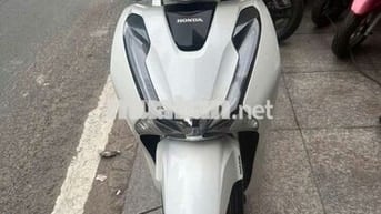 Honda SH 150I 2018 mới 90% Bstp chính chủ