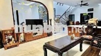 nhà 3 tầng  MT thanh long đường 7m5 hải châu nhà đẹp xây hiện đại