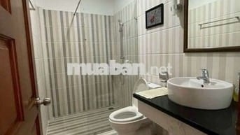 Bán gấp nhà mặt tiền đường số 53 p.Tân quy Q7 DT 50m2 Giá chỉ 8,8 tỷ