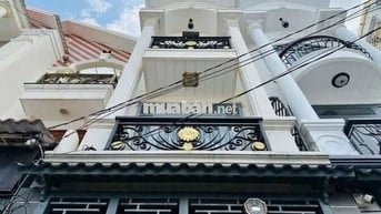 NHÀ ĐẸP HẺM 74 PHAN VĂN HỚN XE HƠI CHỈ 4.7 TỶ
