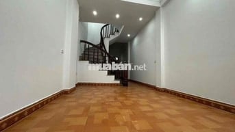 🏡 NHÔ 4 TỶ NHÀ 3 TẦNG -DÂN XÂY - OTO ĐỖ CỬA- FULL THỔ CƯ- GẦN CẦU NHẬT