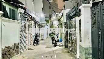 Gần chợ Bà Chiểu, CĂn GÓc Siêu Thoáng .
