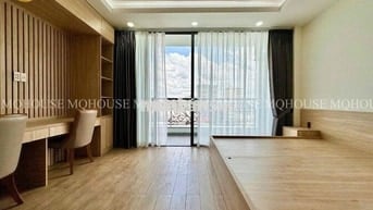 Khai Trương căn hộ ban công full nội thất Đường Nguyễn Trãi Quận 1