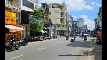 Bán nhà mặt tiền căn góc Nguyễn Biểu Q5 dt 2,7x11m chỉ 6,5 tỷ.