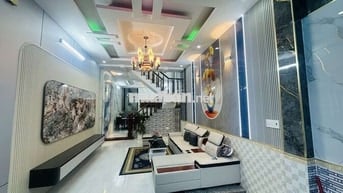 Nhà 3T full nội thất hẻm 6m lâm thị hố quận 12 hơn 5 tỷ