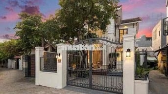 VILLA KHU MỸ AN – GẦN BIỂN, FULL NEW, GIÁ GIẢM SÂU CHỈ CÒN 65TR/THÁNG