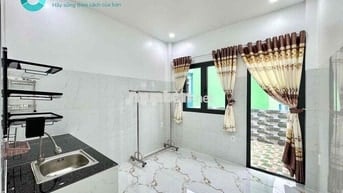 CHDV hơn 20m2 MỚI TINH BAN CÔNG - DƯƠNG BÁ TRẠC Q8