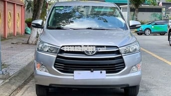Innova 2.0 E MT 2017-53000 km