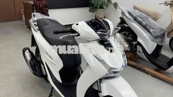 SH150 Abs 2021 trắng rin xe thẳng đẹp