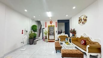 Bán nhà phân lô ô tô, Gara,Cầu Giấy, D/T: 51m2,6T thang máy, ở tốt K/D