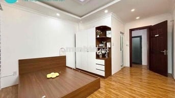 CHDV FULL NỘI THẤT TÁCH BẾP RIÊNG BIỆT GẦN LOTTE NGUYỄN VĂN LƯỢNG