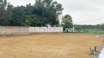 Lô góc 2 mặt tiền đường diện tích lớn 396m2 cần sang lại giá rẻ