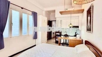 Căn Hộ Studio Ban Công 30m2 - Ngay CV Lê Văn Tám - Nhà Thờ Tân Định