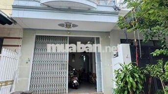 nhà 2 tầng 3pn khuê trung . đường 5m5 sát cạnh nguyễn hữu thọ .