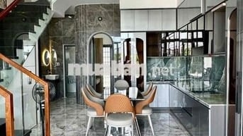 Nhà 3 tầng sát siêu thị aeo mall Đà Nẵng rẻ thị trưingf