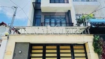 Nhà Đường Bự , Lê Quang Định , Bình Thạnh , 117m2 - 4 tầng , 30tr/th