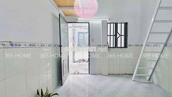 PHÒNG GÁC CAO - CỬA SỔ GẦN KCX, PMH Q7