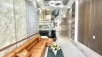 cho thuê nhà 4pn 4wc, gần Ga Tàu Lửa, Trần Cao Vân , Nguyễn Văn Linh