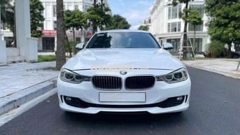 BMW 320i sx2012-15000km