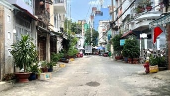 Bán nhà hẻm xe tải, 64m2(4x16), 4 Tầng, Huỳnh Thiện Lộc Tân Phú