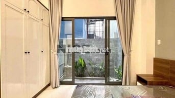 1 Phòng Ngủ Sân Vườn Mới Xây Hiện Đại & Sang Trọng