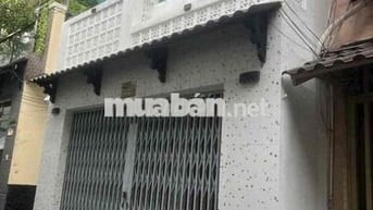 GẤP! Nhà Nhỏ Xinh 4.5x7.5m - Kế Hẻm Xe Tải Lê Trọng Tấn - HXH - 4 tỷ