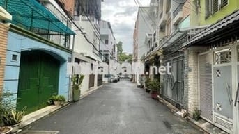 óc 2 mặt tiền HXH 6m Ni Sư Huỳnh Liên DT: 4x14.5m [3 tầng]. Chỉ 9.7 tỷ