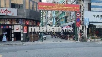 Ngay Võ Văn Tần, cực hiếm nhà bán, nhà 5 tầng