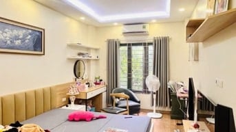 NHÀ ĐẸP ĐỊNH CÔNG – NGÕ THÔNG KINH DOANH – Ô TÔ GẦN NHÀ –FULL NỘI THẤT