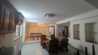 Bán biệt thự cao cấp Thảo Điền,15x25,5m, 1 trệt 3 lầu, 5PN sang trọng