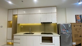 Căn hộ 2PN, 2WC, view sông, quảng trường, gần Vincom Mega Mall