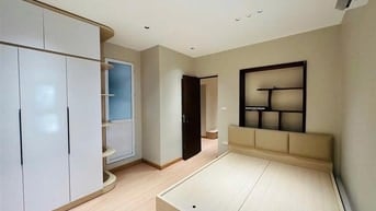 BÁN CĂN 2 PHÒNG NGỦ, GIÁ CHỈ 4 TỶ HƠN,TẬP THỂ HOÀNG QUỐC VIỆT,CẦU GIẤY