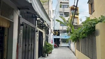 Cho thuê nhà 216/12 Đường số 8,P11, Q.Gv hẻm xe hơi 