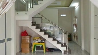 Nhà 1T, 1 lầu, 2mt, giá : 3.9 tỷ, huỳnh Thị hai