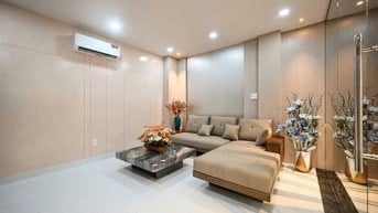 Nhà sổ sẵn đường Nguyễn Minh Hoàng, Tân Bình Gần chợ Hoàng Hoa Thám