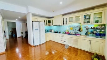 Căn hộ cao cấp Mỹ Vinh,P6,Quận 3: 140m2, 3p ngủ, 3wc, NTCC, 22tr