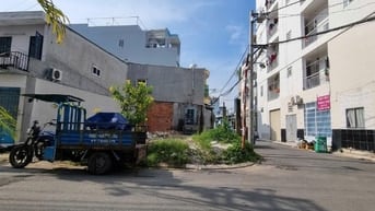 Cần bán nhà  GÓC đường Tô Hiệu. quận Tân Phú