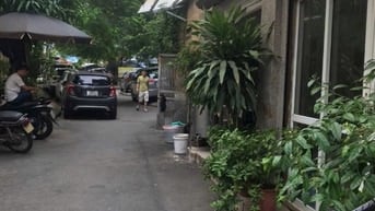 Cho thuê căn hộ tập thể Thanh Xuân Bắc gần công an phường 40m2,tầng 1 
